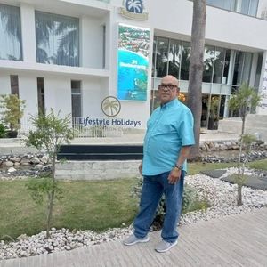 Meet your Posher, Augusto